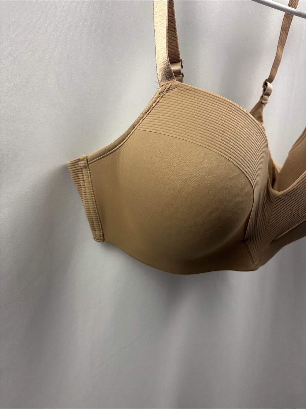 Soma COOLING Wireless Bra Size 40D Beige - Picture 3 of 9